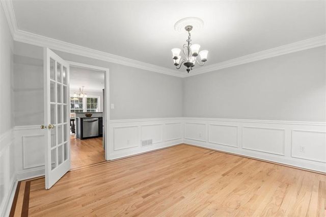 610 Adam Circle, Woodstock, GA 30188