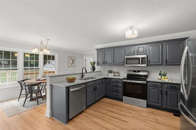 610 Adam Circle, Woodstock, GA 30188