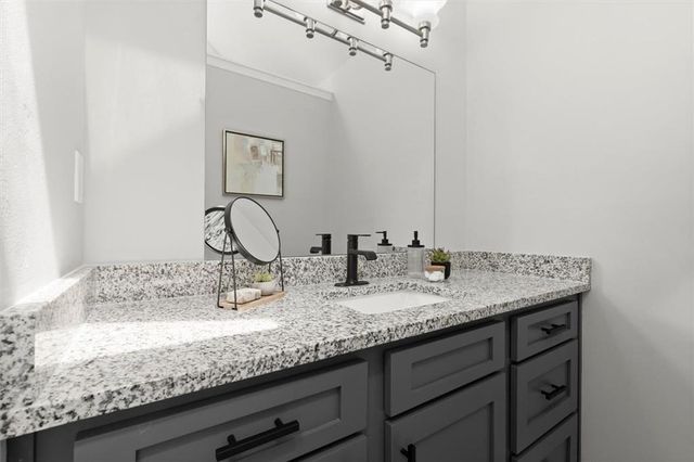 610 Adam Circle, Woodstock, GA 30188