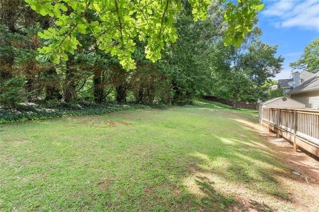 610 Adam Circle, Woodstock, GA 30188