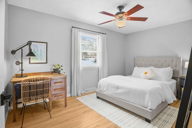 5026 Clear Spring Drive, Minnetonka, MN 55345