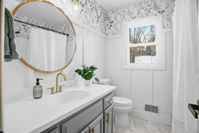 5026 Clear Spring Drive, Minnetonka, MN 55345