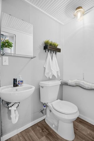 5026 Clear Spring Drive, Minnetonka, MN 55345