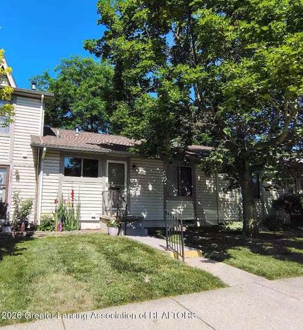 5984 Village Drive, Haslett, MI 48840