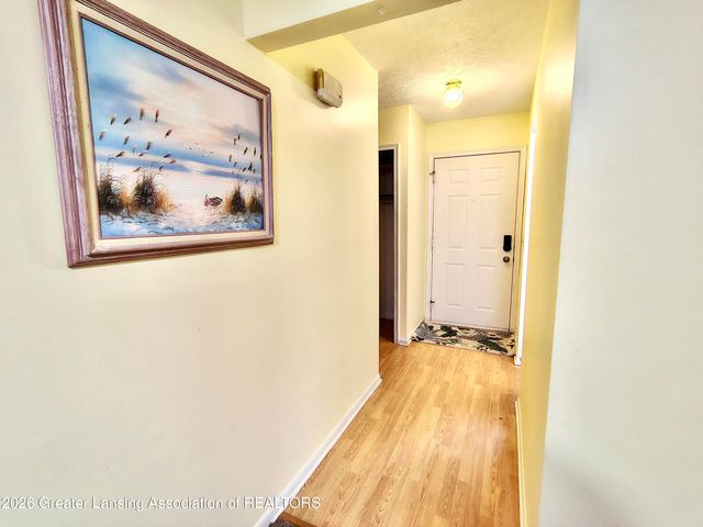 5984 Village Drive, Haslett, MI 48840
