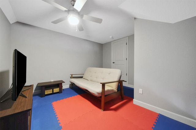 12627 Hunters Canyon Lane, Cypress, TX 77429