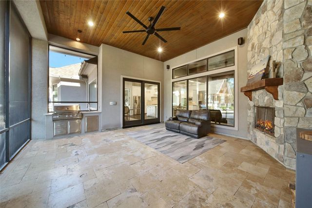 12627 Hunters Canyon Lane, Cypress, TX 77429