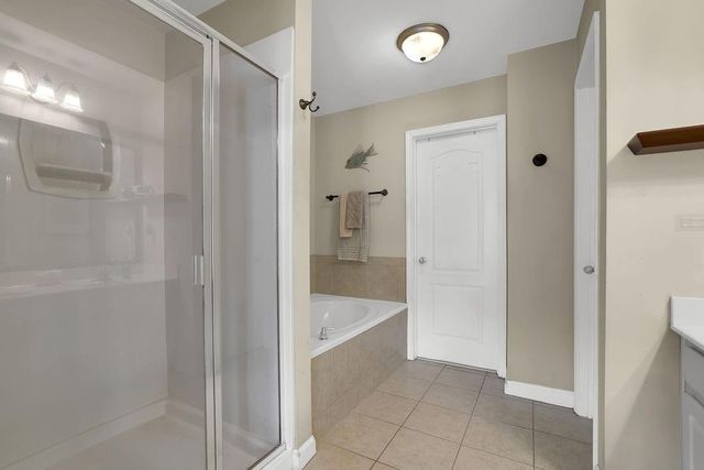 1730 Oakbrook Lake Drive, Norcross, GA 30093
