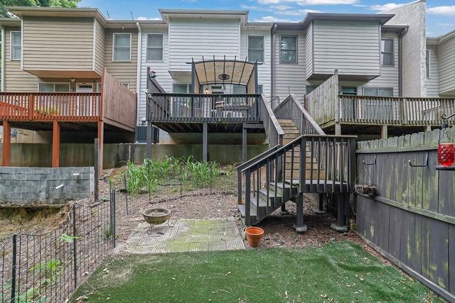 1730 Oakbrook Lake Drive, Norcross, GA 30093