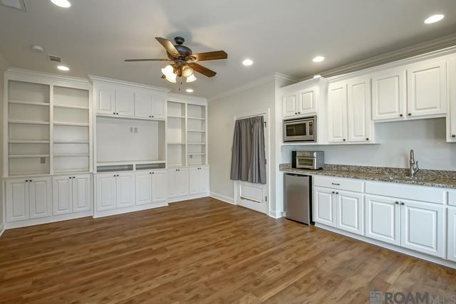 16503 E Spanish Oaks Ct, Prairieville, LA 70769