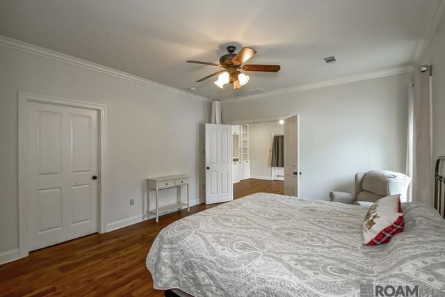 16503 E Spanish Oaks Ct, Prairieville, LA 70769