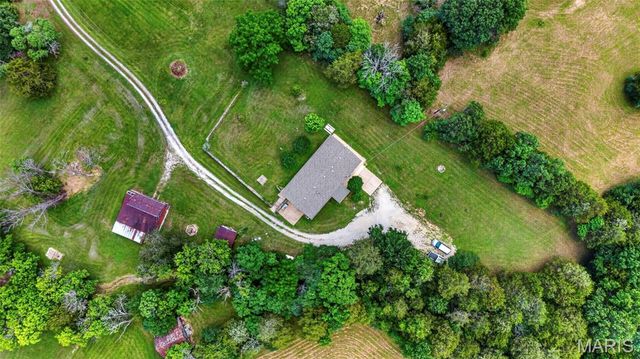 8403 E Forest Hills Drive, Dittmer, MO 63023