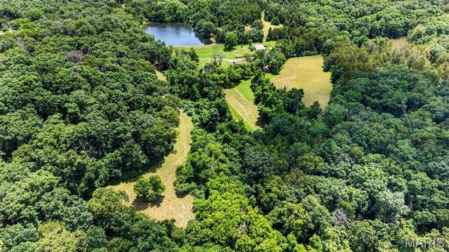 8403 E Forest Hills Drive, Dittmer, MO 63023