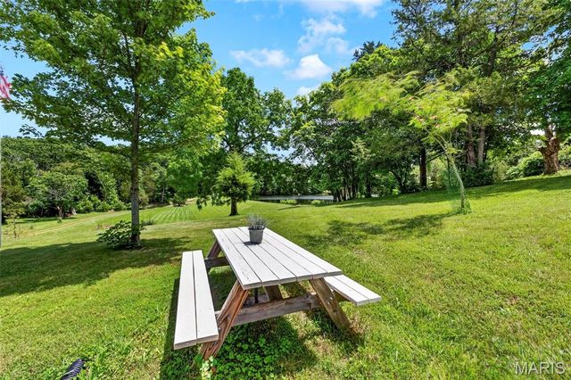 8403 E Forest Hills Drive, Dittmer, MO 63023