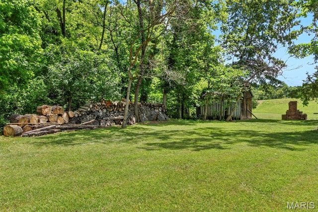 8403 E Forest Hills Drive, Dittmer, MO 63023