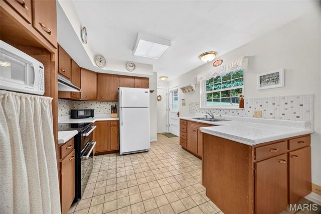 8403 E Forest Hills Drive, Dittmer, MO 63023