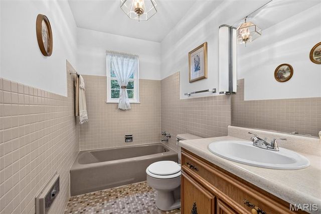 8403 E Forest Hills Drive, Dittmer, MO 63023