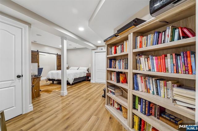 35 Franklin Turnpike, Allendale, NJ 07401