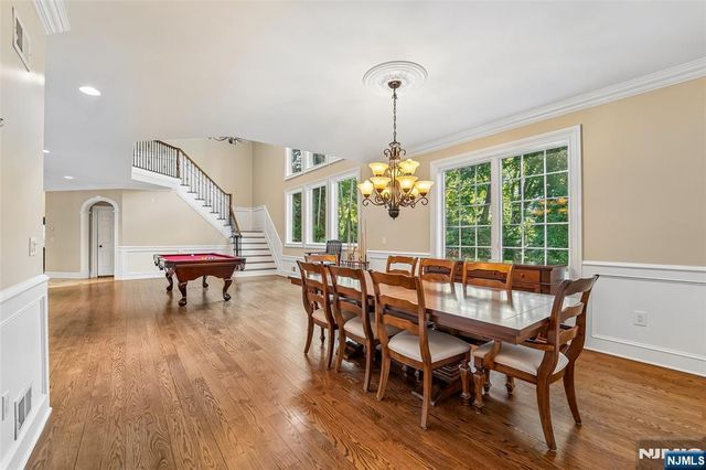 35 Franklin Turnpike, Allendale, NJ 07401