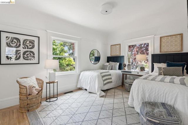 4510 Webster ST, Oakland, CA 94609