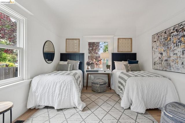 4510 Webster ST, Oakland, CA 94609