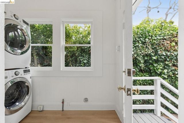 4510 Webster ST, Oakland, CA 94609