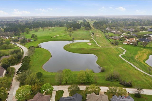 5902 Capella Park Drive, Spring, TX 77379