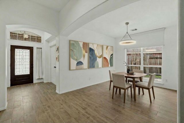 5902 Capella Park Drive, Spring, TX 77379