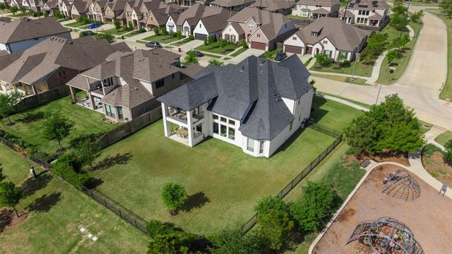 2303 Sweet Almond Drive, Brookshire, TX 77423