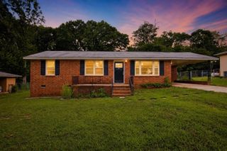 26 State Road, Greenville, SC 29611