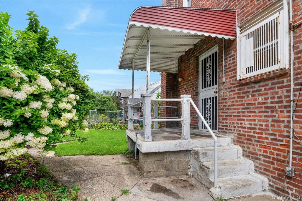 4041 Duryea Avenue, Bronx, NY 10466 — photo 5