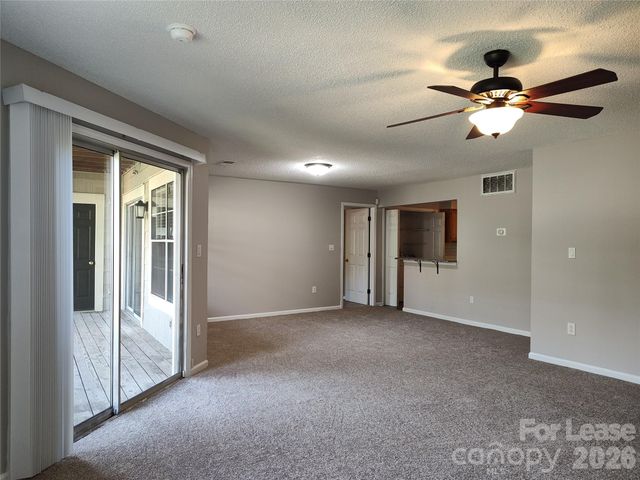 5001 Sharon Road K, Charlotte, NC 28210