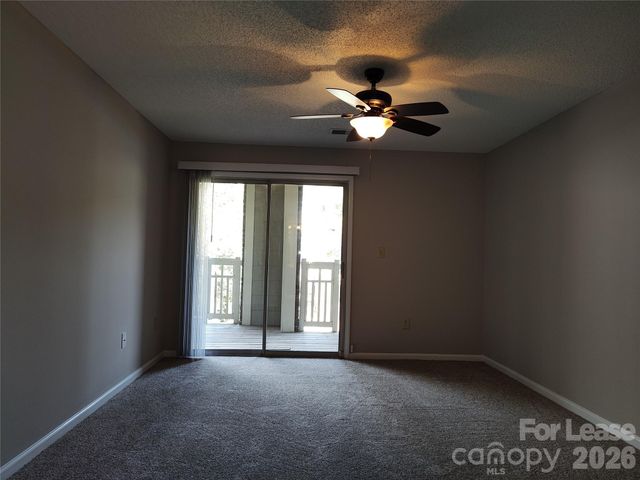 5001 Sharon Road K, Charlotte, NC 28210