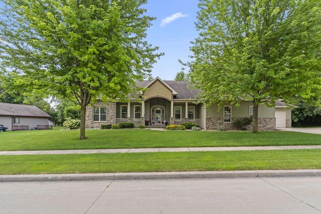 1055 ZACHER DRIVE, Oshkosh, WI 54901