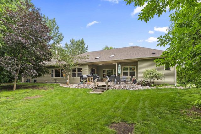 1055 ZACHER DRIVE, Oshkosh, WI 54901