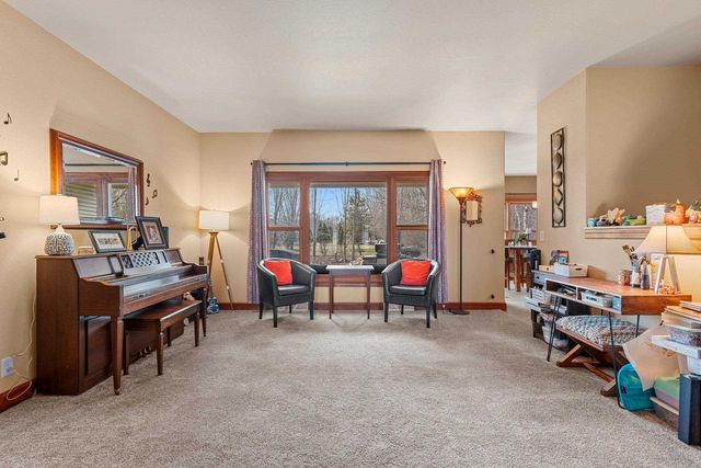1055 ZACHER DRIVE, Oshkosh, WI 54901
