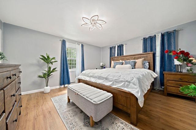 198 Brook St, Rehoboth, MA 02769