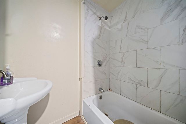 198 Brook St, Rehoboth, MA 02769