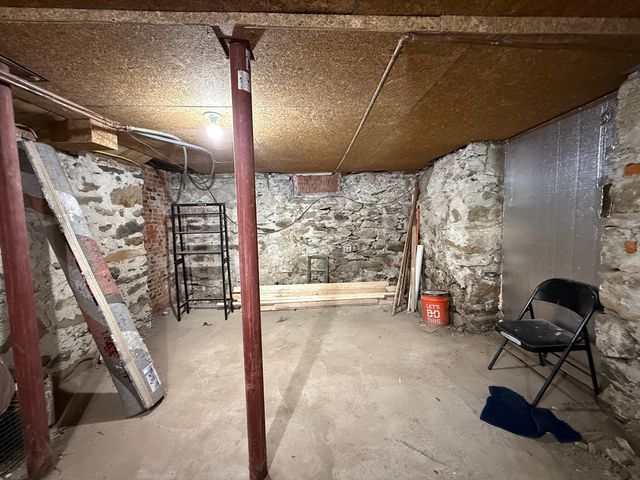 198 Brook St, Rehoboth, MA 02769