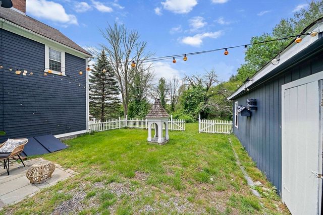 198 Brook St, Rehoboth, MA 02769