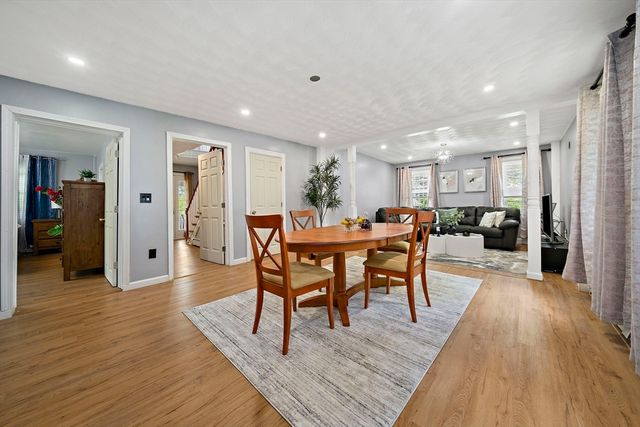 198 Brook St, Rehoboth, MA 02769