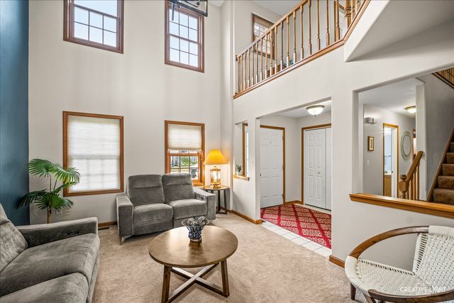 2070 N Masters Lane, Lake Villa, IL 60046