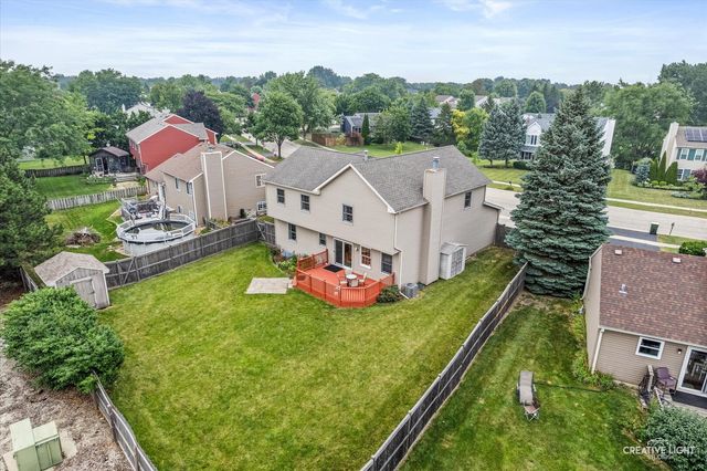 2070 N Masters Lane, Lake Villa, IL 60046