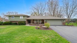 3075 E Water Road, Byron, IL 61010
