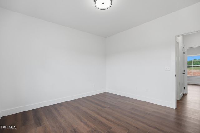 135 Emperor Lane, Greeneville, TN 37743