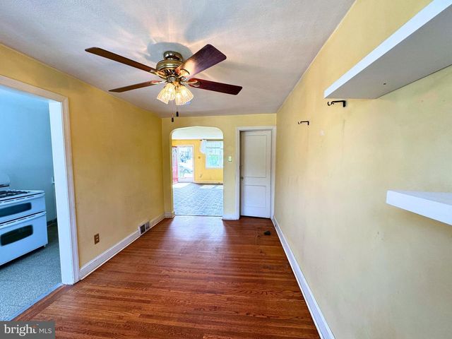 415 SEVEN OAKS DR, Clifton Heights, PA 19018