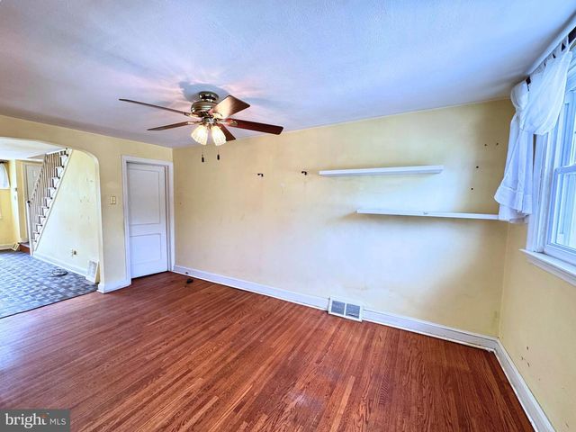 415 SEVEN OAKS DR, Clifton Heights, PA 19018
