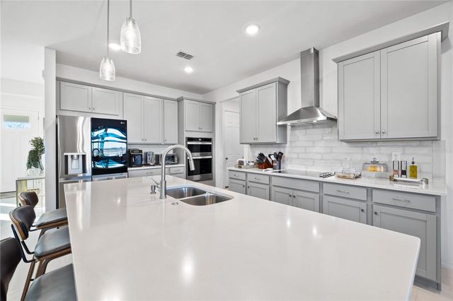 2985 AMBERSWEET PLACE, Clermont, FL 34711