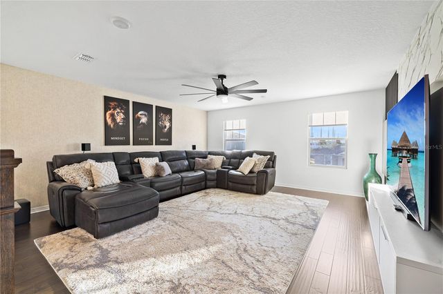 2985 AMBERSWEET PLACE, Clermont, FL 34711