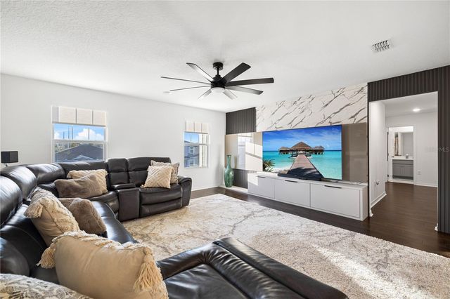 2985 AMBERSWEET PLACE, Clermont, FL 34711